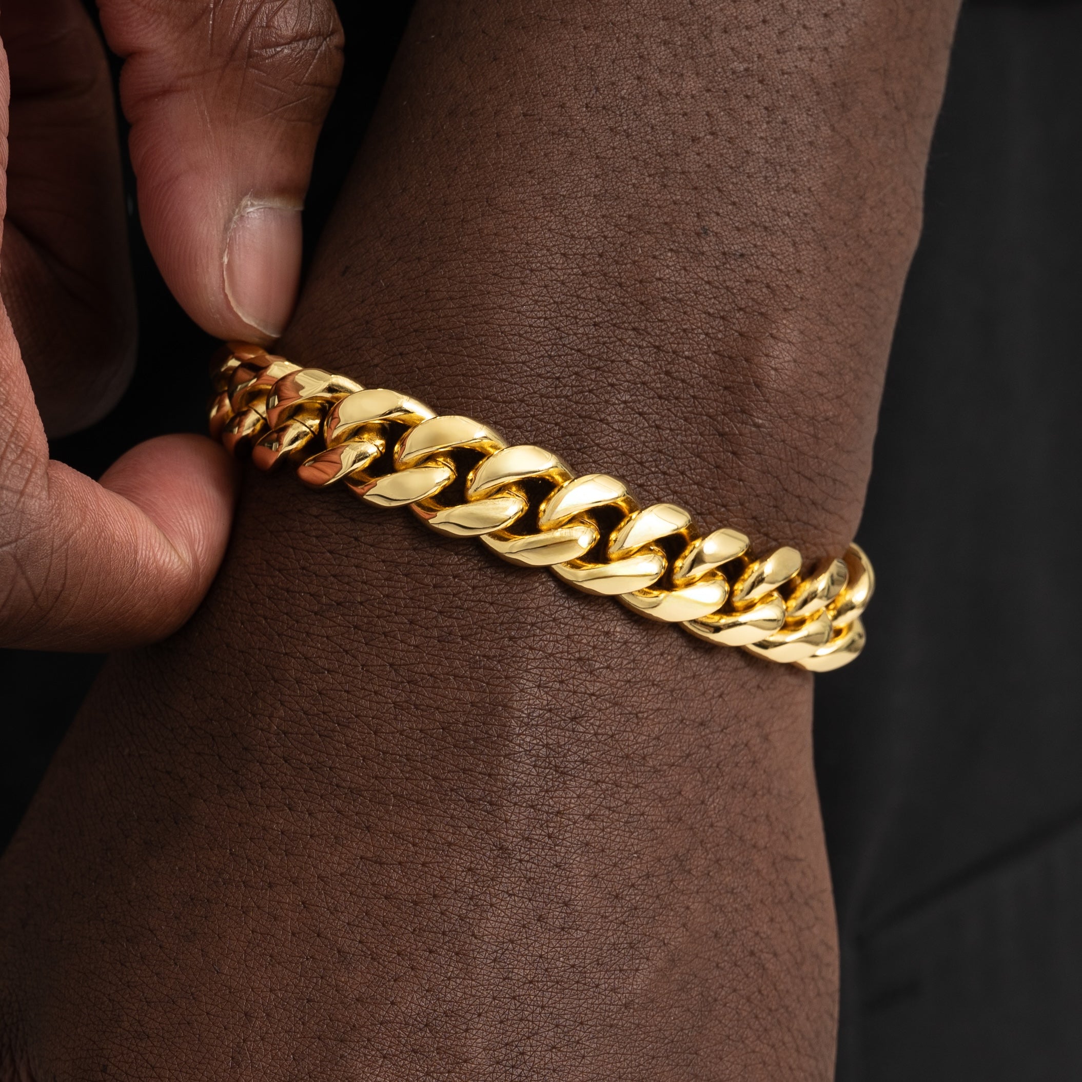 12mm Cuban Link Bracelet Gold